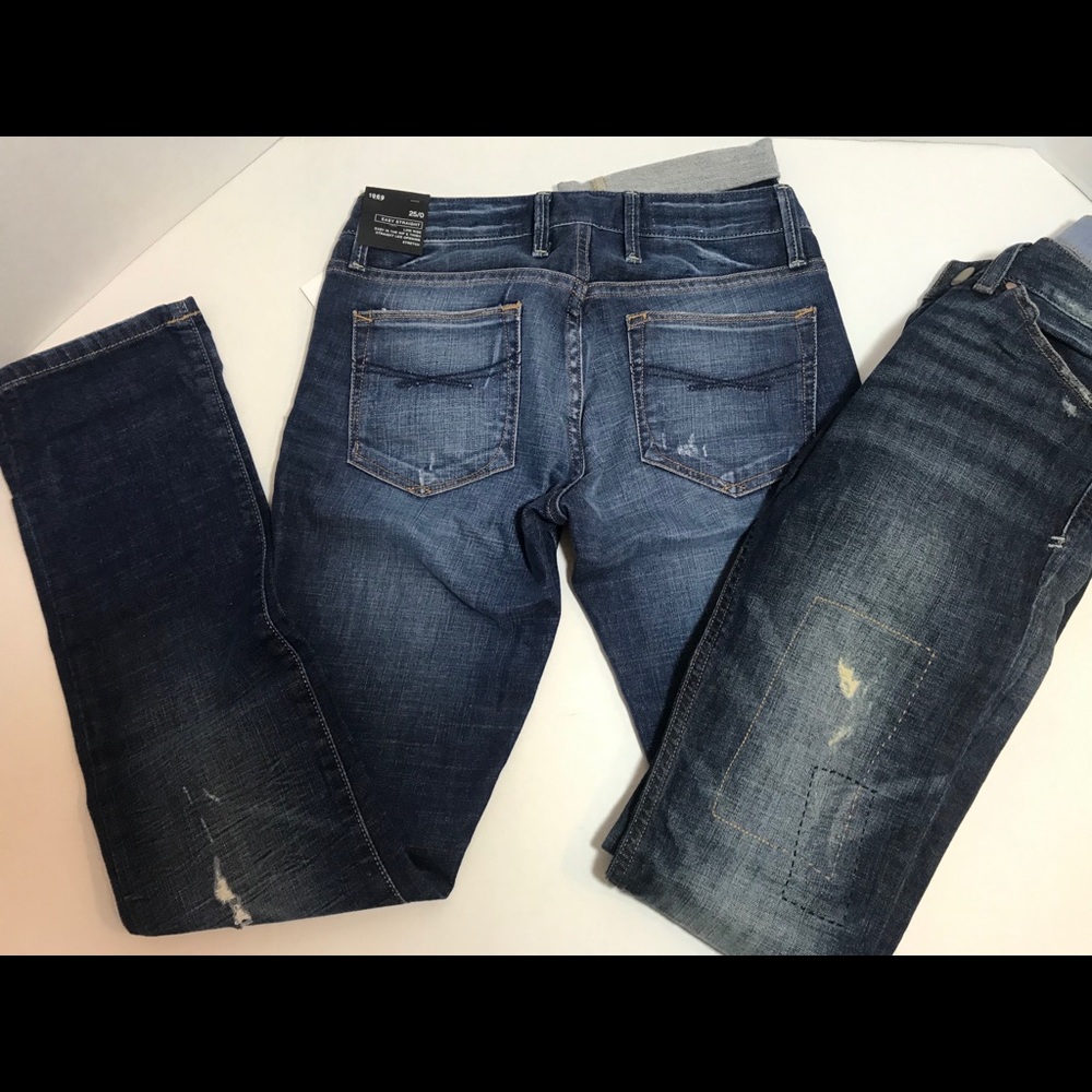 2 PAIR GAP JEANS LOT  Easy Straight 25/0, 1 is BNWT Original owner PRICE FIRM! - Picture 13 of 13